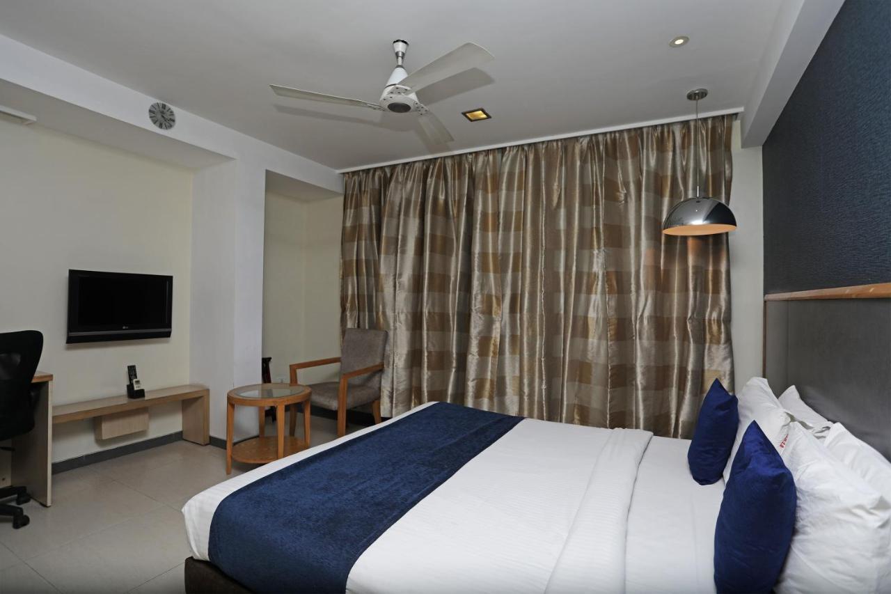 פונה The Sirona Hotel מראה חיצוני תמונה
